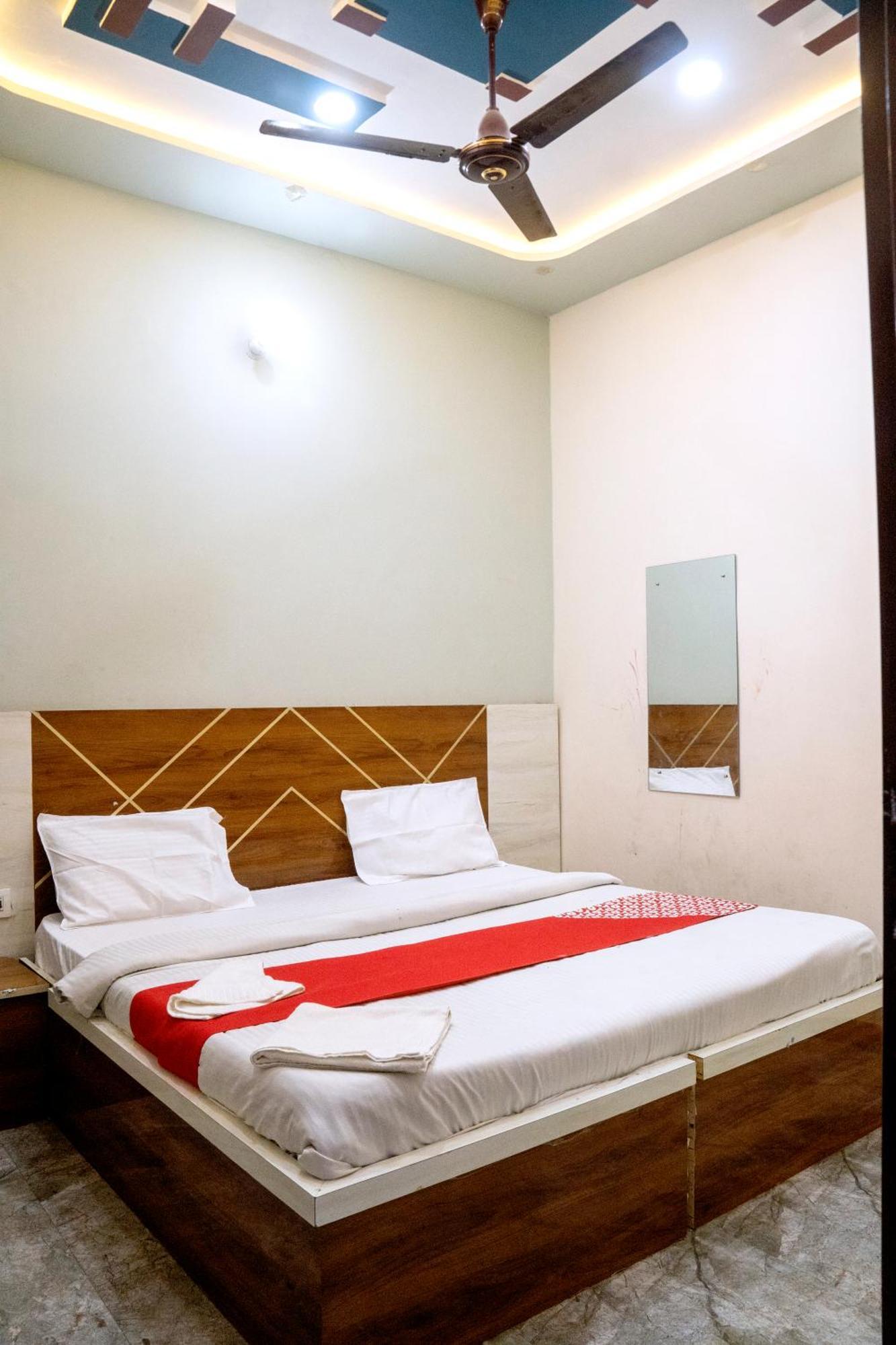 Hotel An Palace 아그라 외부 사진